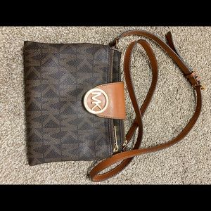 Micheal Kors Purse